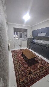 Qizlar uchun uzoq muddatga kvartira
