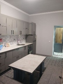 Yakkasaroy Rakat mahalasida 2xonali kvartira ijaraga beriladi.