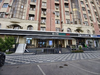 Продается 2 цокольных помещения по 257 м² на улице Махтумкули