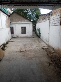 Срочно! Продаю участок на Ферганском шоссе - ворота видны с дороги