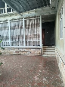 3,15 sotix 6xona ona bola bolnitsiya lakatsiya juda zor tinch mahalla