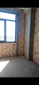 Yangi toshmi navatroyka uy karopka 88kv sotiladi