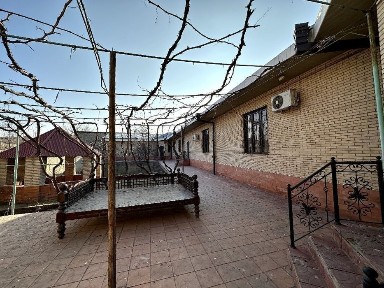Продаётся дом 13соток. На две семьи Адрес: В СТОРОНУ НЕДОЕЗЖАЯ БАМ СУПЕР