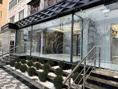 ул. Карасарай, 2-й роддом • 80 м² • Вдоль дороги • 3 комнаты
