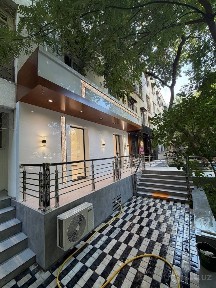Нежилое помещение на Айбеке 90м2. Продажа.