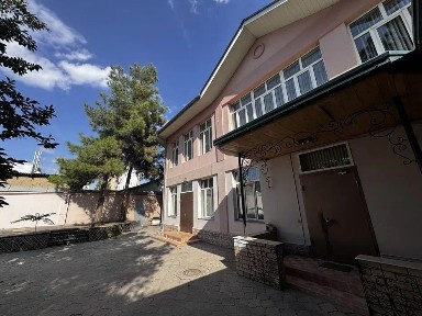 Центр Участок 10 сот + Дом 360м2 (Корзинка Саракулька)