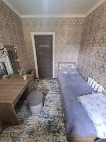 Bezmakler Qizlarga Oila bilan turishga