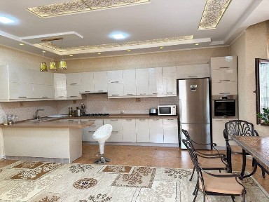 Продается дом махалля Амир Темур 6 соток ID: #3868