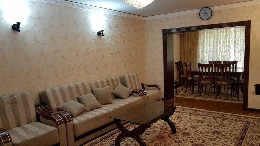 Срочно сдам 2-ком/2/4 ул. Шота Руставели, ор-р парк Бабур.