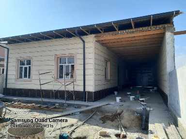 Kottej sotiladi (Yo'l bo'yida)