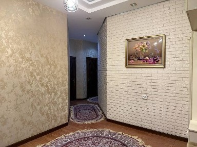 Srochno 3 xonali novastroyka dom sotiladi,3 etaj Olmazor tumanida,94kv