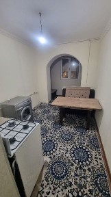 Sho'tarustaveliy koʻchasidan Srochna arzon narxda 1 xonaliy uy sotilad