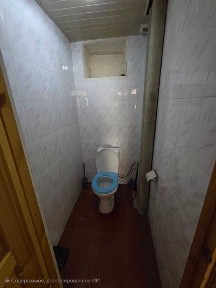 Hovli 6sotix Urikzor Mahalla 312maktabdan oldingi ko'chada joylashgan.
