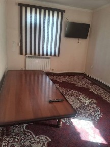 Arzon kvartiralar bor Nurafshon eski toy tepa