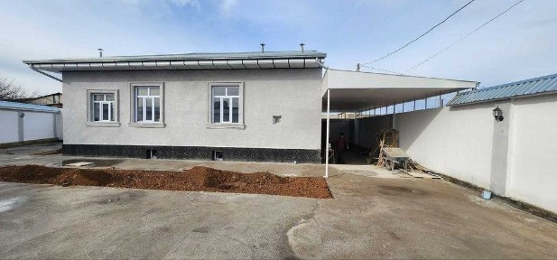 Ховли, Участка сотилади