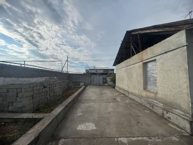 10 sotik uchastka Surum