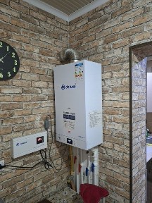 Продаётся квартира 3x комнатная срочно