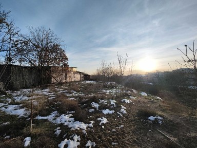 Продается участок 54 сотки вдоль канала Бурджар Яккасарай ID: #3232