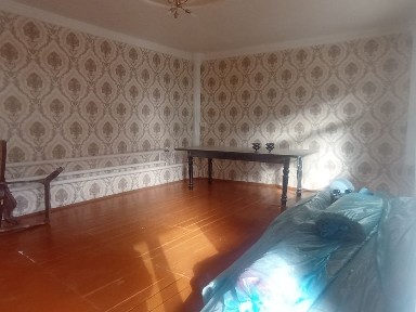 Duboviyda xonadon sotiladi 5.8 sotix Do'stlik metroda