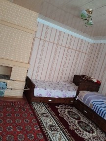 Uy sotiladi hovlili