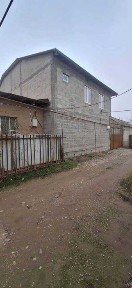 Xovli 6-so'tix, 8-xona