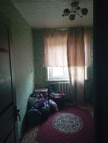 Srochna 3 xonali kvartira sotiladi