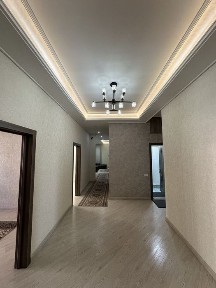 Yangi kvartira - 3 yotoq xonasi, 2 sanuzel, 144 m², yangi uy