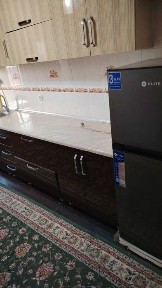 Квартира факат кизларга