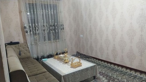 3xonali uy sotiladi. 2.8sotix Tosh viloyati Davron. Chinor ko'chasi