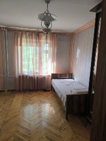 Продажа. Чиланзар-2. 3ком Аллея Гагарина