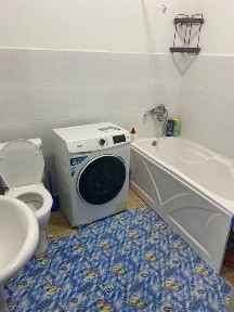 Продается однокомнатная квартира на крытом рынке. Ориентир ок сарой