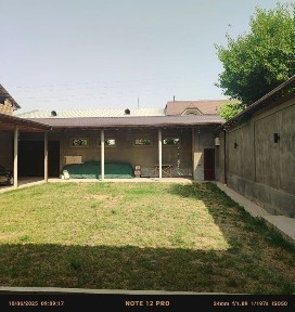 Uchastka sotiladi