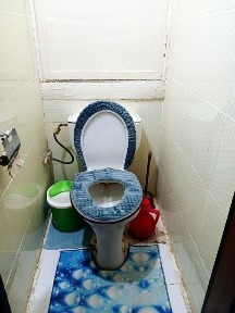 Uy sotiladi srochno
