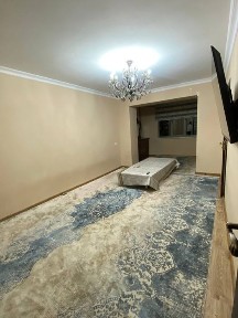 Ijaraga kvartira beriladi Gagarin restaran Nur olda 1 xona 2 etaj