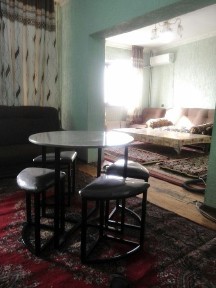 4-комн. квартира в аренду. В центре Ташкента ( долгосрочная)