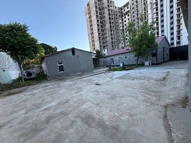 Продажа участка Бадамзар под бизнес и жилья 7 соток 22 метра фасад