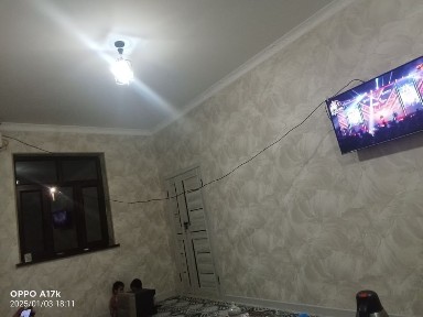 Уй сотилади Парвозда