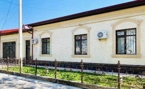 Срочно! Обод турмуш маҳалласида 6 сотикли коттедж сотилади