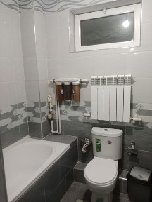 Zangi ota myas kabinat 2*3*4 yangi qurilgan dom sotiladi remon ortacha
