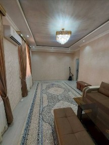 Срочно задаётся квартира 2х комнатная адреса Вагзал краски дом 400$