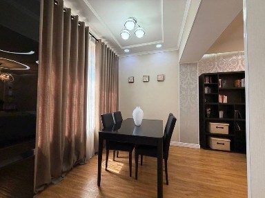 Продается 2х ком квартира, ориентир: ул. Саид Барака, 62м²