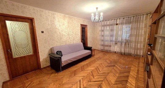 Продажа 3-х ком. 68м2 Чиланзар-2 кирпич торец
