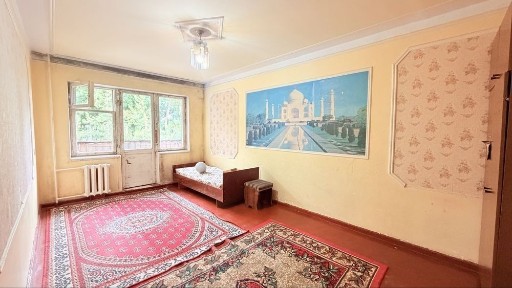 Zudlik bilan frunze massifda 1 xonali kv ijaraga beriladi