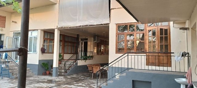 Segli yuqori darxon 8 sotx voli