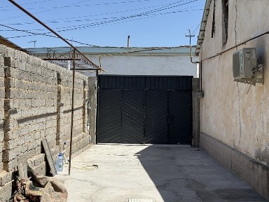 Sergeli tumanida tugallanmagan 2,2 sot.li hovli sotiladi