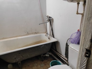 Зангиотада 1 хонали квартира ижарага берилади 200 у.е.