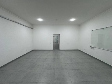 Аренда офис 1 этаж 215 кв м 8-9 комнат