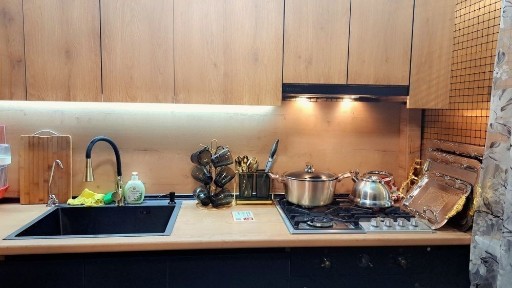 Кибрай тумани. Кизил Шалола МФЙ да. 2 хонали квартира сотилади.
