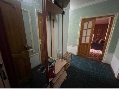 Sentr. 3 xonali uy ijaraga beriladi. Emirats