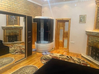 Сдаётся 3 ком квартира рядом Ресторан Каримбек ул. Фрунзе